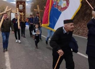 Звонар Свете Тројице има 99 година, чува 30 оваца, а предводи само најдуже литије