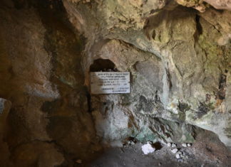 КРОЗ ИСПОСНИЦУ СВЕТОГ САВЕ ТЕЧЕ ЛЕКОВИТА ВОДА!