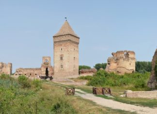 БАЧ – од првих седелачких култура до бајаковитих манастира, самостана и утврђења српског средњег века