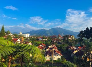 Локални муслимани у Индонезији захтевају демолирање цркве