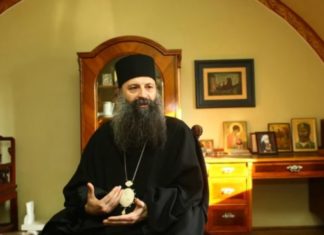 Митрополит Порфирије: Православним верницима у Хрватској и Словенији ће бити омогућено причешће за Васкрс током целог дана