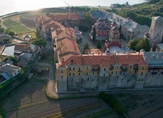Виртуелни обилазак светогорских манастира доступан на интернету