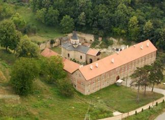 Манастир Раковац