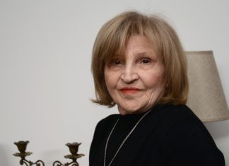 Мира Бањац: “Погледајте људе на улици. Они више не разговарају”