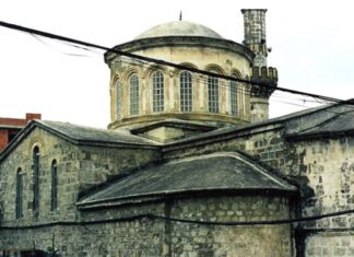 Стање ствари у ТУРСКОЈ. Већина цркава су постале џамије. То је иста прича као са Аја Софијом у Цариграду.