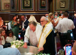 Жерар Депардје прешао у православље у Храму Александра Невског у Паризу