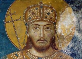 Како је изгледала лична гарда цара Душана и коју је чинио. Који је био одлучујући услов ступања у цареву личну гарду?