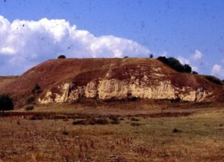 НАЈСТАРИЈА ХРИШЋАНСКА ЦРКВА НА БАЛКАНУ пронађена је код нас у близини Вршца на брду званом Жидовар!
