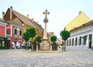 Сентандреја је српски драгуљ