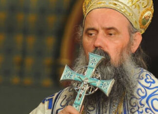 Епископ Фотије: Песма о Корони