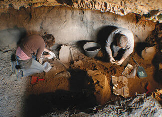 Српска народна епика као извор археолошке информације