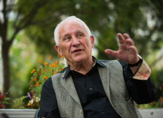 Матија Бећковић – ВЕРА ПАВЛАДОЉСКА