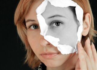 Како раскринкати лажљивца