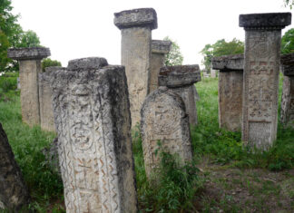 Српски Стоунхенџ: Гробље у источној Србији још увек чува тајне прошлих времена