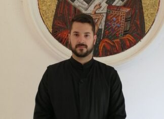 Ђакон Александар Цигановић: Уз осмех ће све бити много лепше и боље