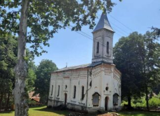 ИЗГРАЂЕНА У ИНАТ: Једина крива црква у Србији ће коначно бити реконструисана!