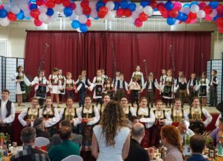 ВЕЛИKИ ДАН ЗА ЧИKАШKЕ СРБЕ: Донаторско вече успело, Срби ће коначно добити свој Kултурно-спортски центар