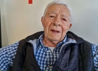 САМО ДЕЛА ОСТАЈУ: Деда Драги (92) помаже српске светиње преко пола века из далеке Kанаде!