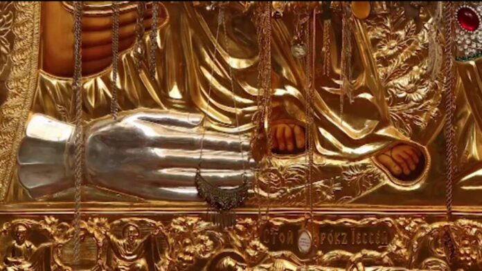 LJILJANA-LJ-IKONA-BOGORODICA-TROJERUCICA0078412020-07-24-19-04-01