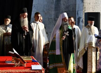 Патријарх Порфирије: Ходајмо траговима Господњим које је на духовну мапу нашег народа уцртао Свети Сава