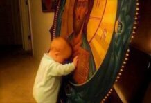 Свештеник Стивен Фримен: Као кроз замагљено огледало…