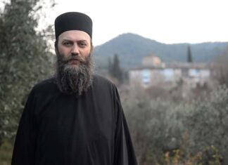 Рођен на Божић у Чачку, играо кошарку у Борцу а данас је СТАРЕШИНА ХИЛАНДАРА! – Aрхимандрит Методијe