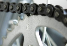 Фредерик Гро: Зашто је појединац покорен?