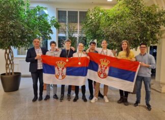Средњошколци из Србије освојили три медаље на престижном математичком такмичењу у Букурешту