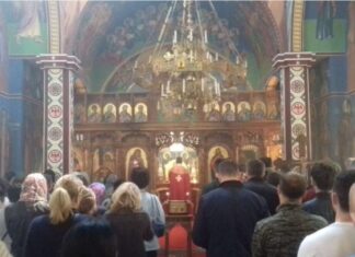 Владета Јеротић: Молитва је потреба сваког човека, целог живота