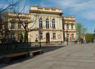 Најстарија основна школа у Београду: Овде је одиграна прва кошаркашка утакмица