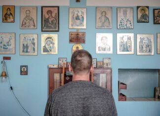 Љубомир је са 16 пробао дрогу, био у паклу и распадао се а онда је отишао у „Земљу живих“