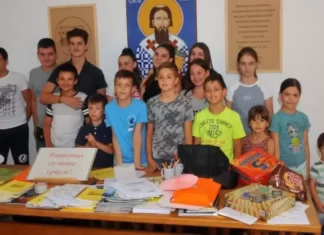 ШKОЛУ СРПСKОГ ЈЕЗИKА У ДАЛМАЦИЈИ ПОХАЂА 36 МАЛИШАНА: Обожавају ћирилицу и поносни су што су Срби!