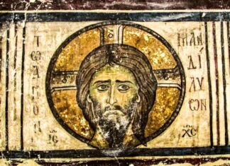 Никос А. Мацукас: Чувствени и умствени свет