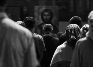 Кретање и отуђење – божанско и човечанско битије