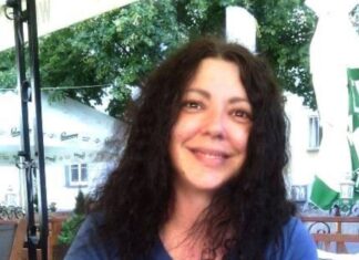 СОФИЈА ИЊАЦ: Стваралаштво као уметност и верска мисија