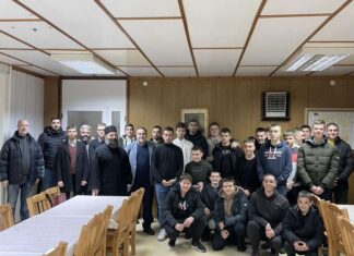 Срђан Ратковић у Цетињској богословији одржао предавање „Трагом српских светиња у Светој Земљи“
