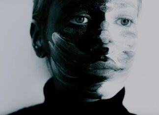 Ментални колапс: зашто се људи психички разбољевају?