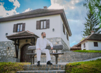 ЧУДО интервју – Хаџи Никола Мијовић, православни теолог и мелод: Уметност је вероватно најјаче преостало оружје сваког слободног човека у свеопштем хибридном рату у коме се налази цео свет, а самим тим и ми као народ и држава, па и као Црква