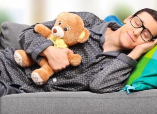 КАКО РАЗЛИКОВАТИ ДЕЧАКА ОД МУШКАРЦА