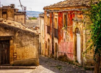 Архимандрит Лука (Анић): НА СИЦИЛИЈИ ЖИВИ 60.000 СРБА У 90 СЕЛА