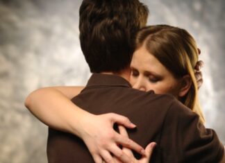 Загрљај од 33 секунде ефикаснији од антидепресива