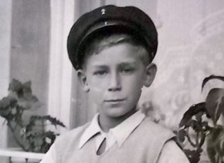 Моме сину, Владети, кад наврши 21. годину