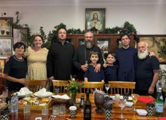 Професор Александар Вујовић посјетио породицу Вељка и Јање Мракић у Сиднеју