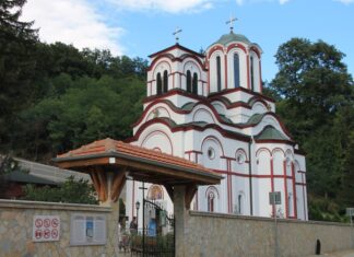 У ЕРИ НАПАДА НА ТУМАНЕ ИМА ОНИХ КОЈИ ИМАЈУ И ДОБРО ОКО!