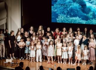 Хуманитарни концерт „Мирно небо за дечији осмех“ одржан у Руском дому (ФОТО+ВИДЕО)