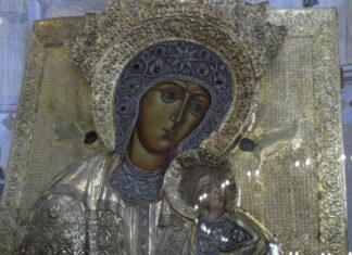 Икона Пресвете Богородице Страдалне у Храму Светог Симеона Мироточивог на Новом Београду