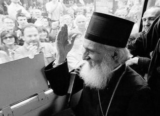 ПАТРИЈАРХ ПАВЛЕ: ЖИВОТОМ СВОЈИМ СВЕДОЧИТИ ДА ЈЕ И ДАНАС МОГУЋЕ ЖИВЕТИ ПО НАУЦИ ГОСПОДЊОЈ