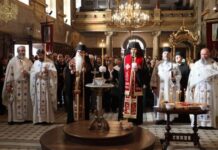 Света Литургија и парастос у Саборном храму у Новом Саду