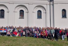 Недеља православља у знаку милосрђа: Добротворном шетњом на Фрушкој гори прикупљена новчана помоћ за Народну кухињу Епархије бачке