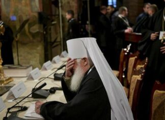 Помесне цркве одбијају евхаристијско општење са представницима „ПЦУ” не због неспремности на компромис, већ зато што признавање статуса свештенослужитеља лицима без законите хиротоније руши учење Цркве о Светој Тајни свештенства